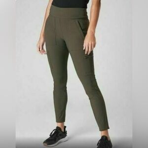 Athleta Headlands Hybrid Cargo Tights
